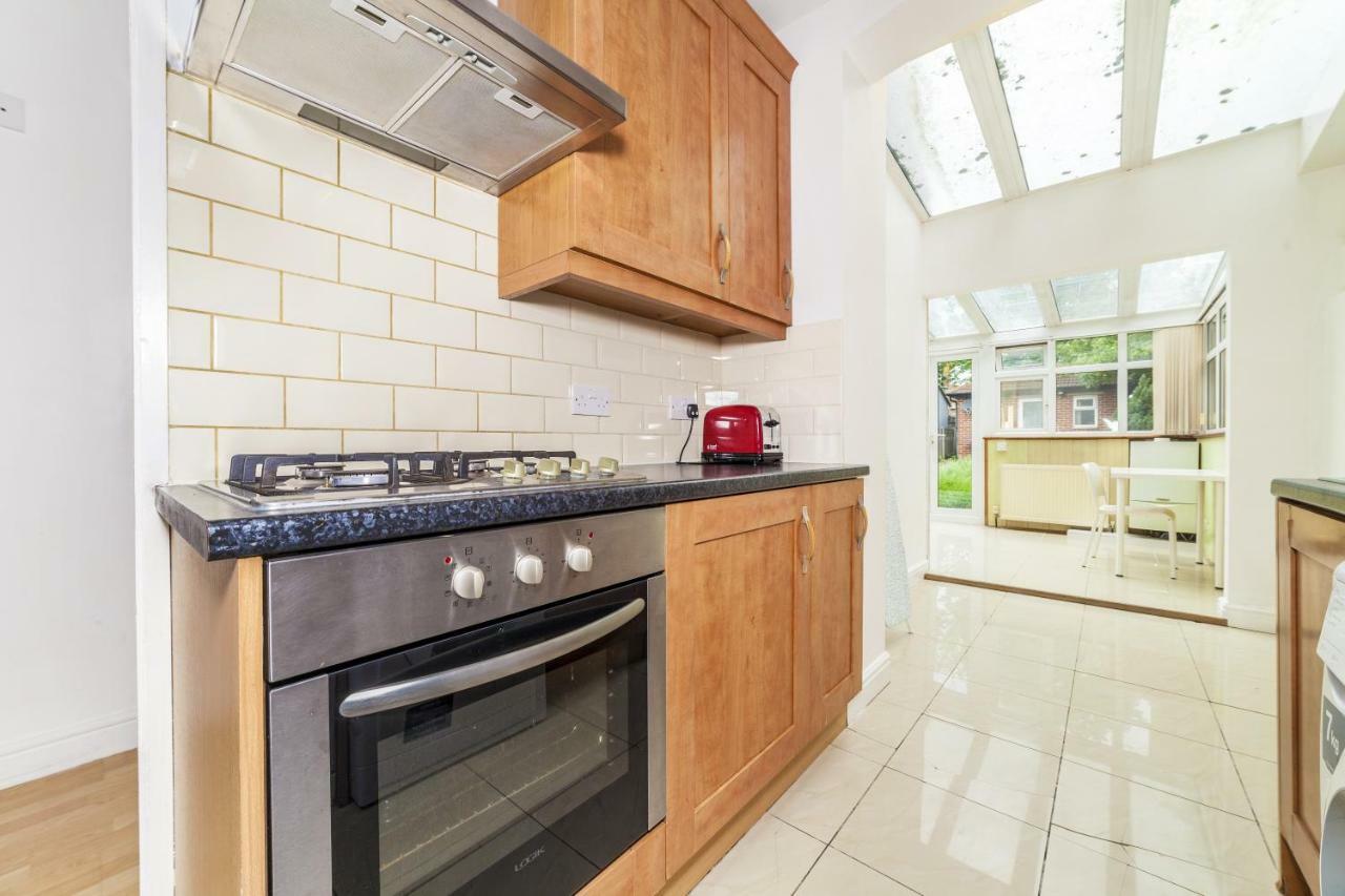 Lingwell Concept Flat 3* Londen
